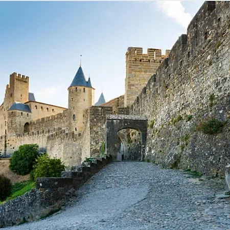 Chaleureux T2 A 10mn A Pied De La Cite Medievale قرقشونه